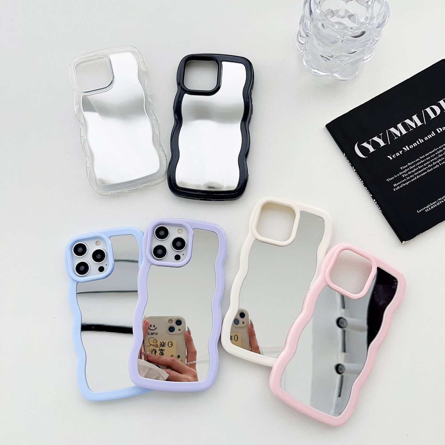 MirrorCase (custodia per telefono con specchio)