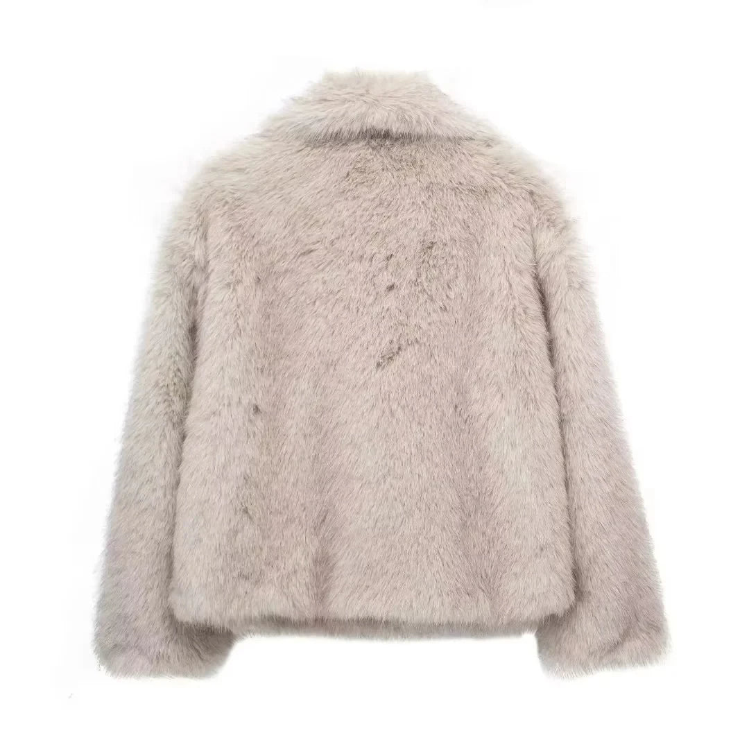 Fur - Accogliente cappotto in pelliccia sintetica